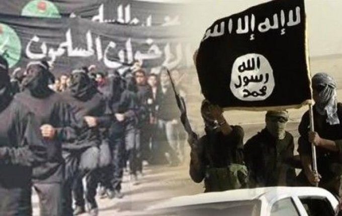 في بيانين منفصلين القاعدة وجامعة الإيمان تنعيان قيادي واستاذ في الجامعة قتل على يد عناصر داعش